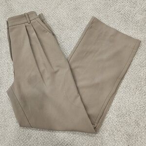 ABERCROMBIE & FITCH Taupe Beige Trousers Pleated Curve Love W 26 / 2 LONG A&F
